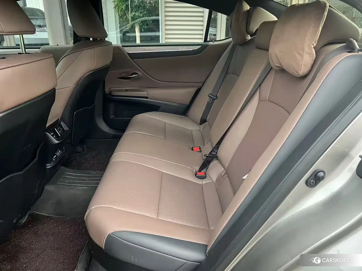 Lexus ES id 4622474 из Китая 9