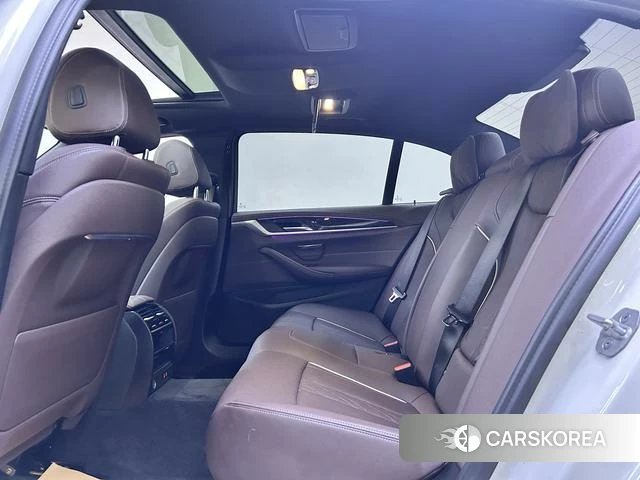BMW 5 series id 4290851 из Китая 11