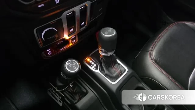 Jeep Wrangler (JL) id 3716435 из Кореи 19