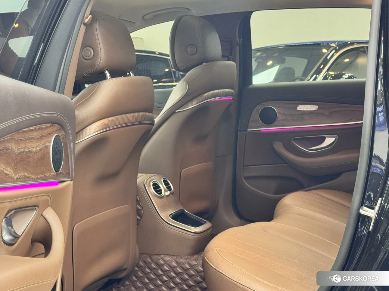 Mercedes-Benz E-class id 4454587 из Китая 26