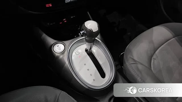 Kia Soul EV id 3076857 из Кореи 19