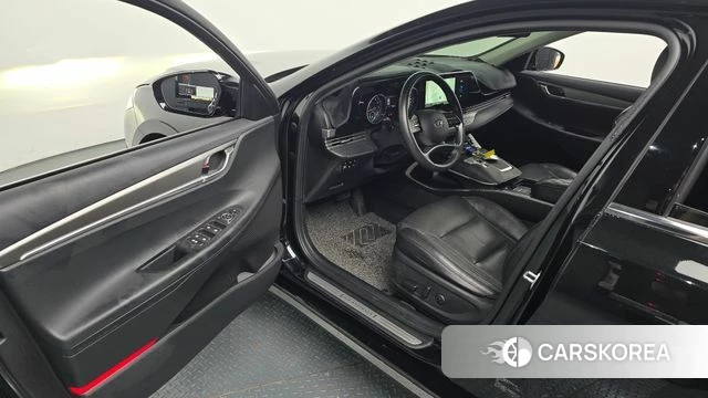 Hyundai The New Grandeur IG id 4423355 из Кореи 30