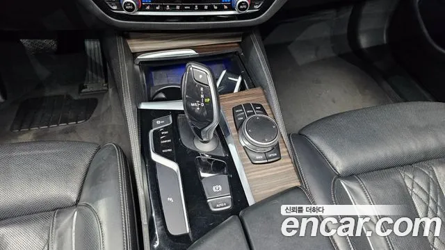 BMW 5 Series (G30) id 2605425 из Кореи 19