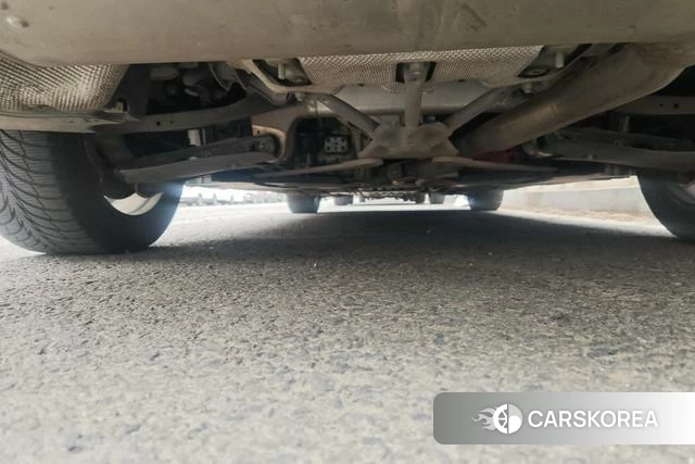 BMW 5 series PHEV id 4218189 из Китая 16