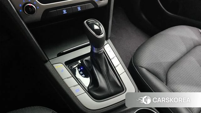Hyundai Avante AD id 4596152 из Кореи 19