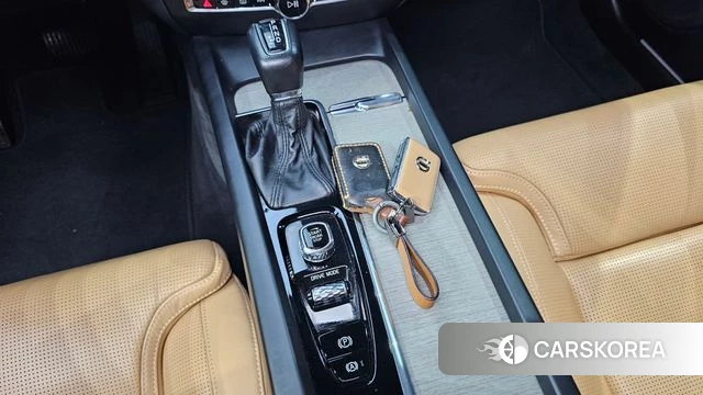 Volvo S60 3rd generation id 4180111 из Кореи 19