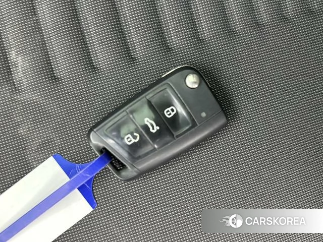 Volkswagen Sagitar id 4273116 из Китая 19