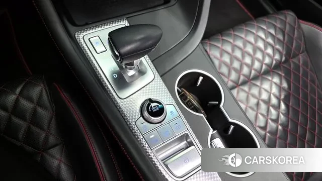 Genesis The New G70 id 3712376 из Кореи 19