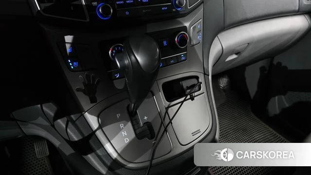Hyundai The New Grand Starex id 3861400 из Кореи 19