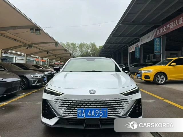 Chang'an UNI-V id 4393174 из Китая 9