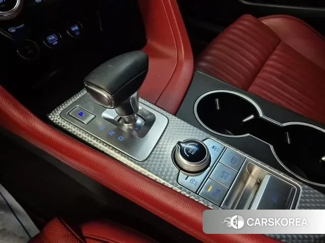 Genesis The New G70 id 2990133 из Кореи 19