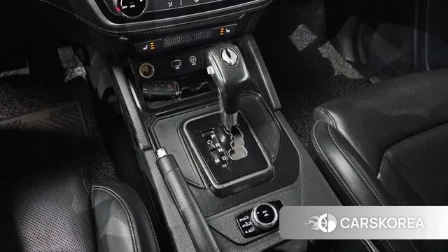 Ssangyong Rexton Sports id 3640846 из Кореи 19