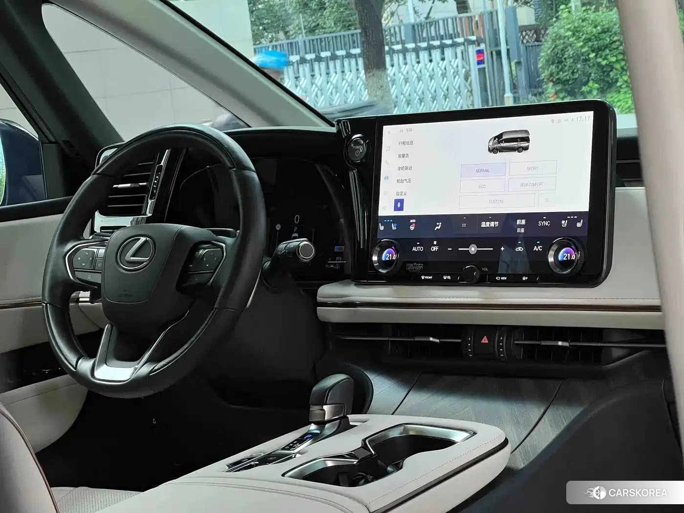 Lexus LM id 4664429 из Китая 22