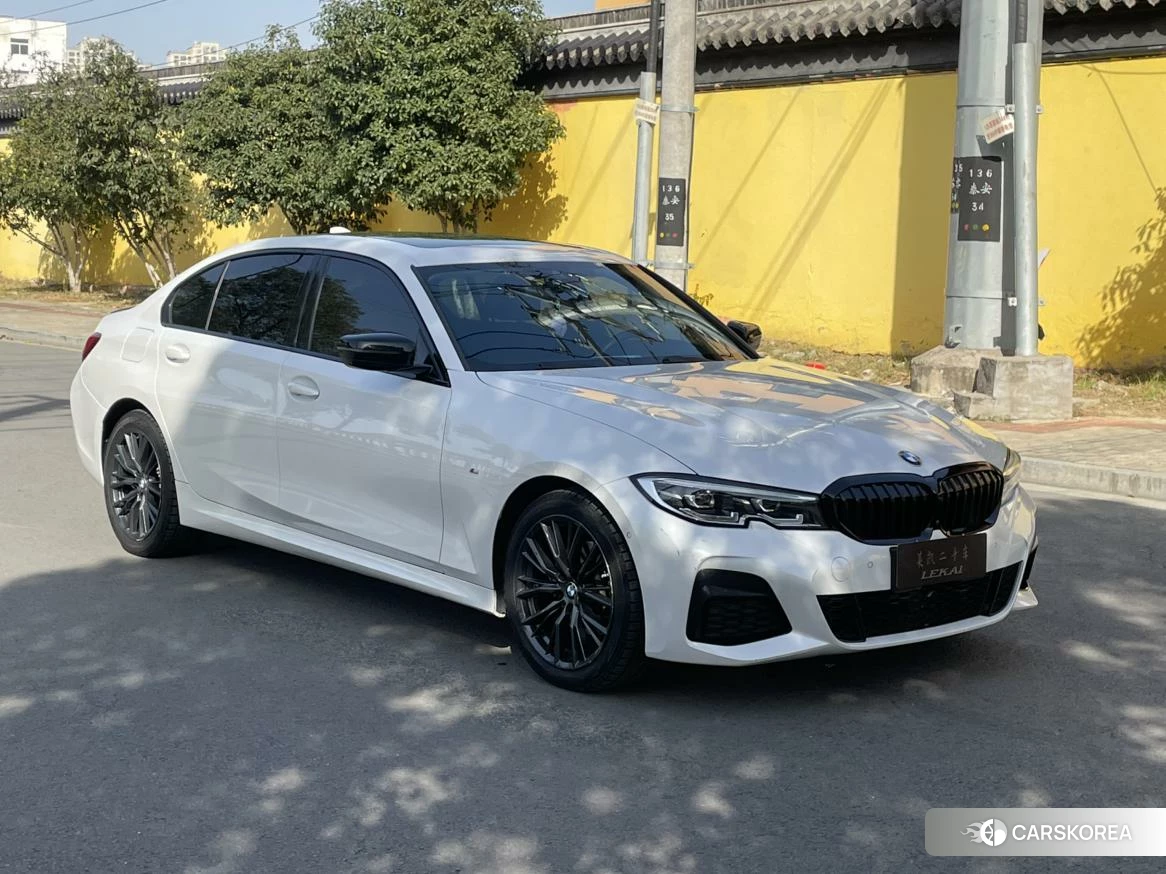 BMW 3 series id 4420219 из Китая 9