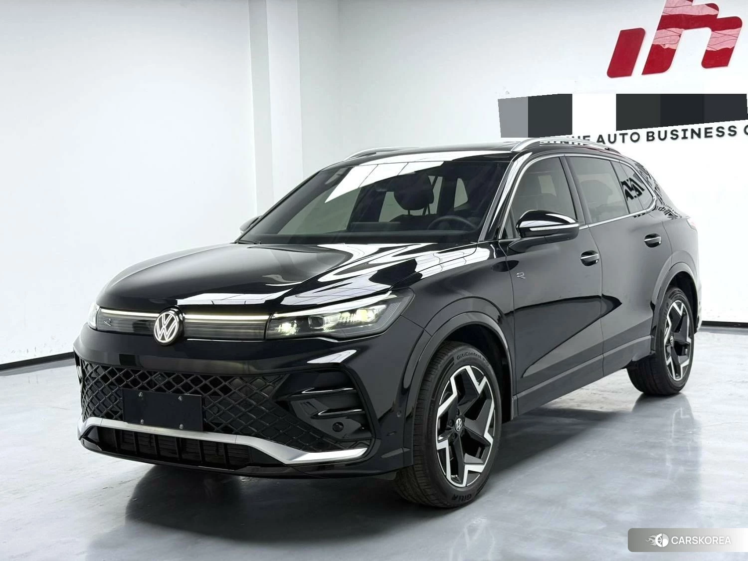 Volkswagen Tiguan L id 4441023 из Китая 9