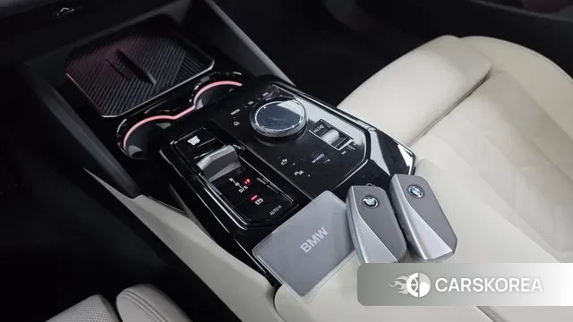 BMW 5 Series (G60) id 3750844 из Кореи 19