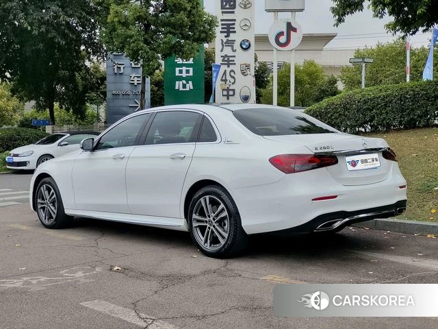 Mercedes-Benz E-class id 4257801 из Китая 9