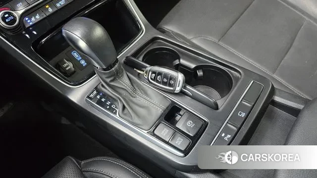 Hyundai Grandeur IG Hybrid id 3009133 из Кореи 19