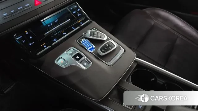 Hyundai The New Grandeur IG Hybrid id 3650433 из Кореи 19