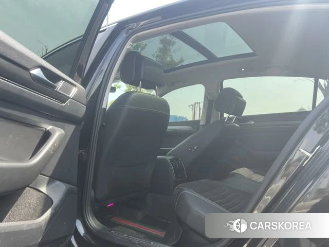 Volkswagen Magotan id 4313341 из Китая 9