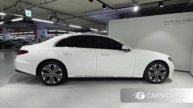 Mercedes-Benz E-Class W214 id 3882953 из Кореи 19