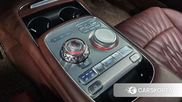 Genesis G90 (RS4) id 3664913 из Кореи 19