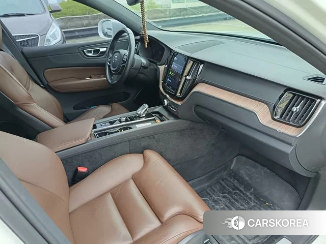 Volvo XC60 id 4241388 из Китая 12