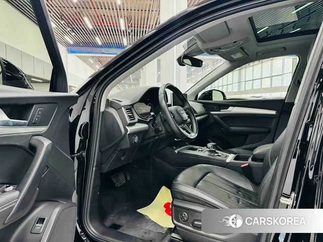 Audi Q5L id 4276586 из Китая 31