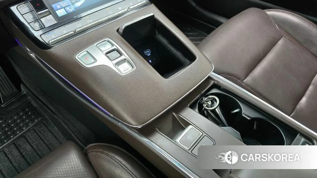 Hyundai The New Grandeur IG Hybrid id 4535963 из Кореи 34