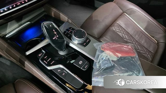 BMW 5 Series (G30) id 3821101 из Кореи 19