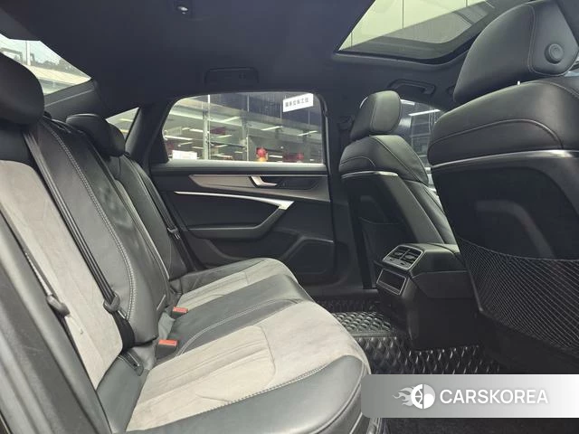 Audi A6L id 4275787 из Китая 21