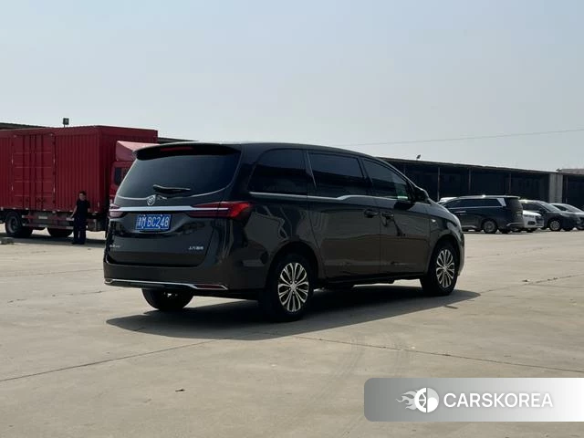 Buick GL8 id 4212380 из Китая 9