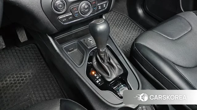 Jeep Cherokee (KL) id 3497479 из Кореи 19