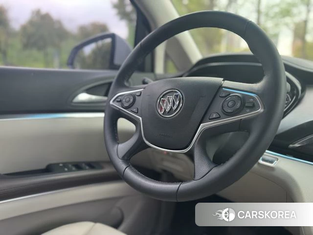 Buick GL8 id 3889961 из Китая 20