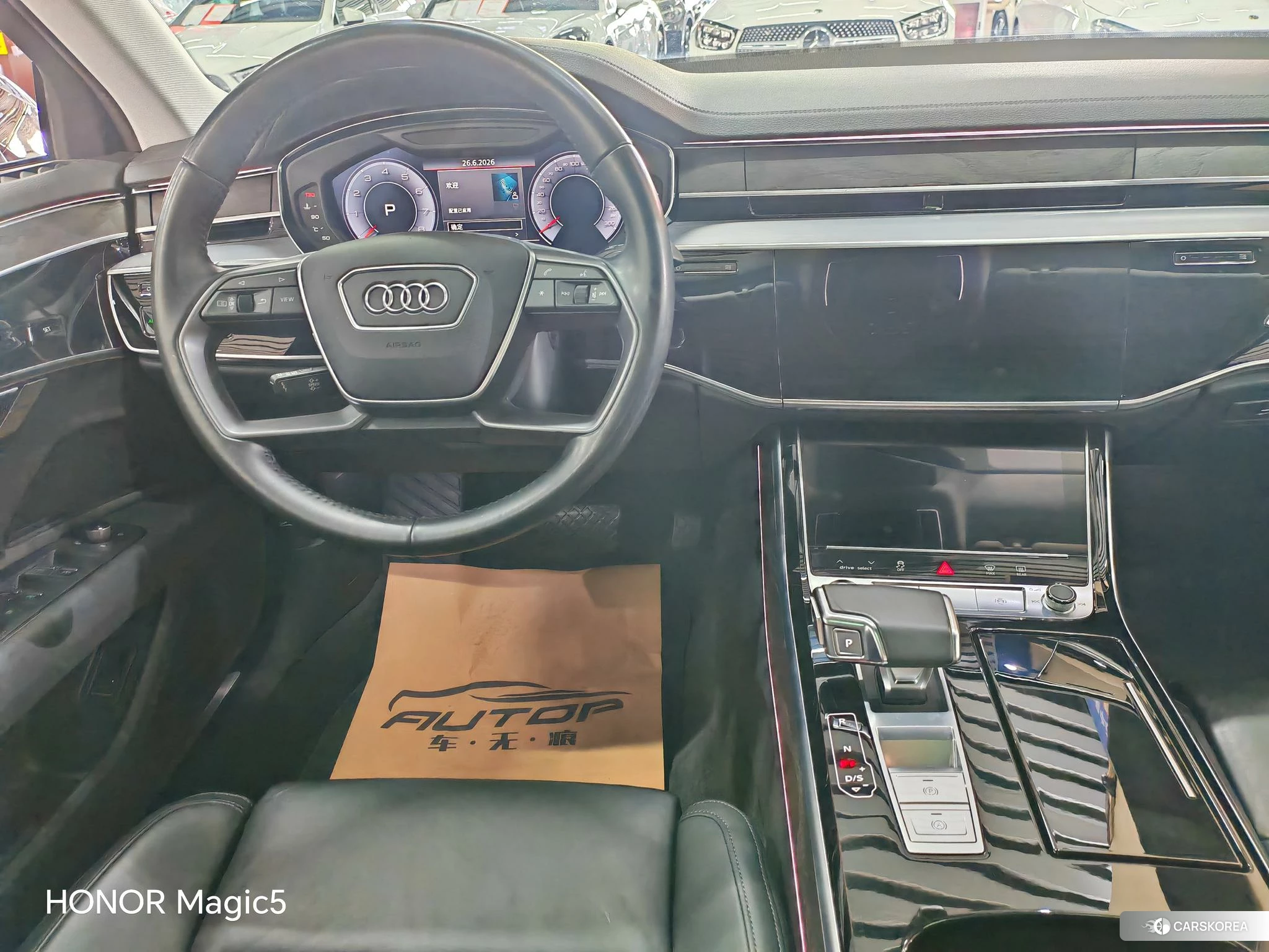 Audi A8 id 4512427 из Китая 9