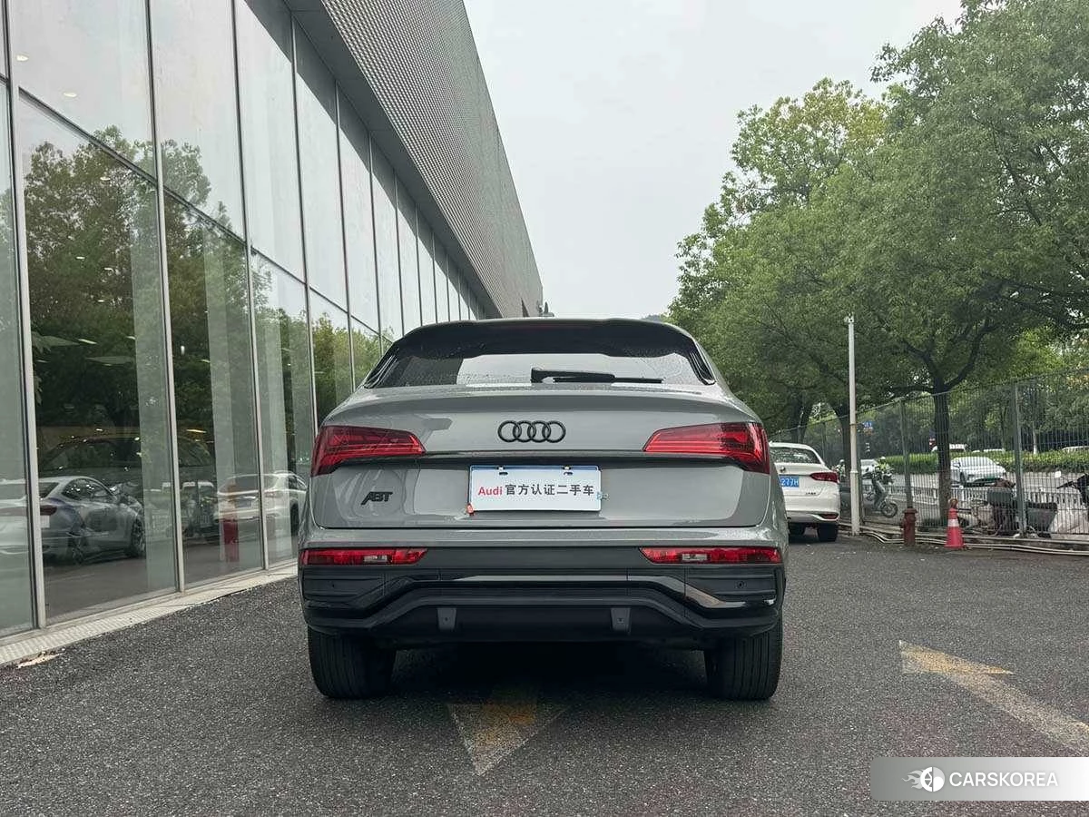 Audi Q5L id 4514907 из Китая 15
