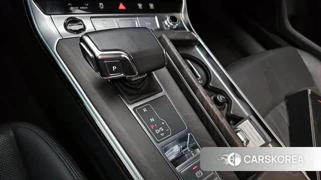 Audi A6 (C8) id 3378107 из Кореи 19