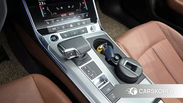 Audi A6 (C8) id 3347931 из Кореи 19