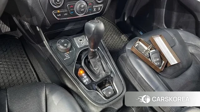 Jeep Cherokee (KL) id 3055145 из Кореи 19