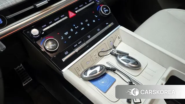 Hyundai Santa Fe (MX5) id 3502663 из Кореи 19