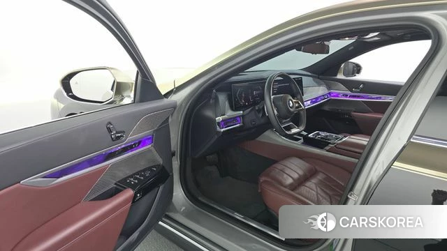 BMW 7 Series (G70) id 4579400 из Кореи 35