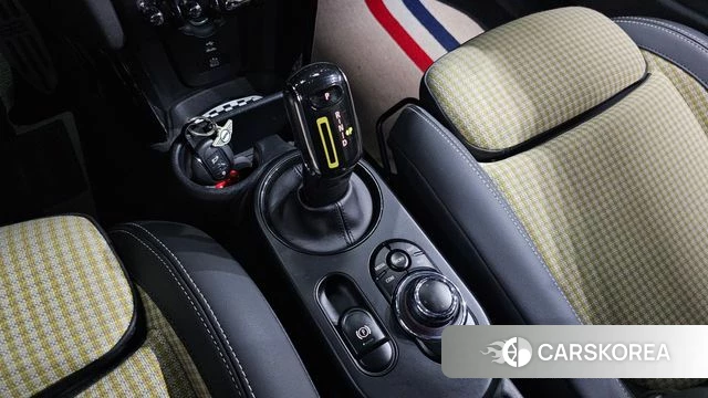Mini Cooper Electric id 4880274 из Кореи 19