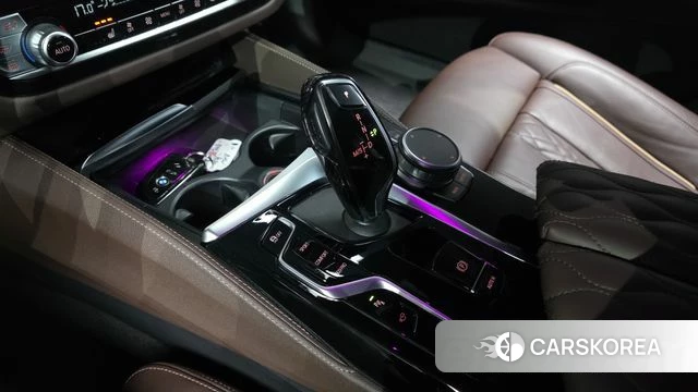 BMW 5 Series (G30) id 4396521 из Кореи 31