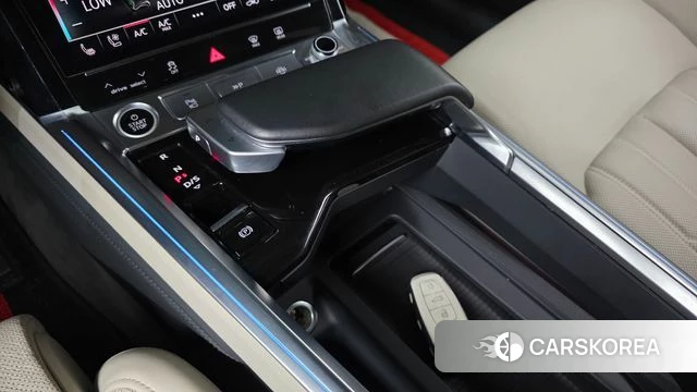 Audi e-Tron id 4854346 из Кореи 29