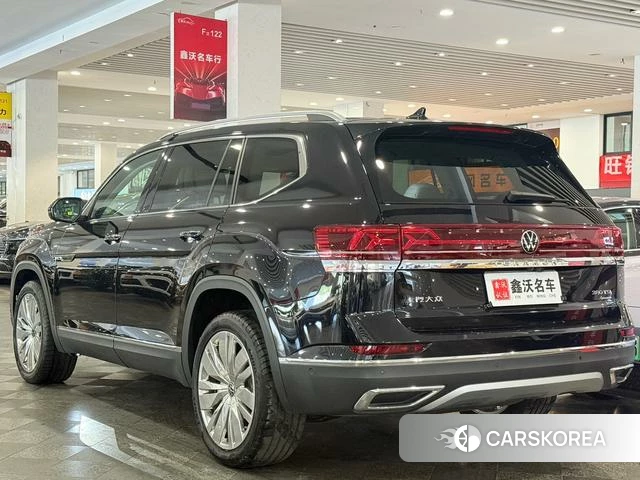 Volkswagen Tourang id 4290632 из Китая 18