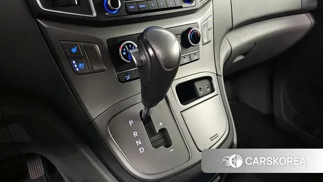 Hyundai The New Grand Starex id 3291604 из Кореи 19