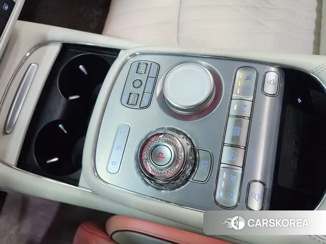 Genesis G90 (RS4) id 3550459 из Кореи 19