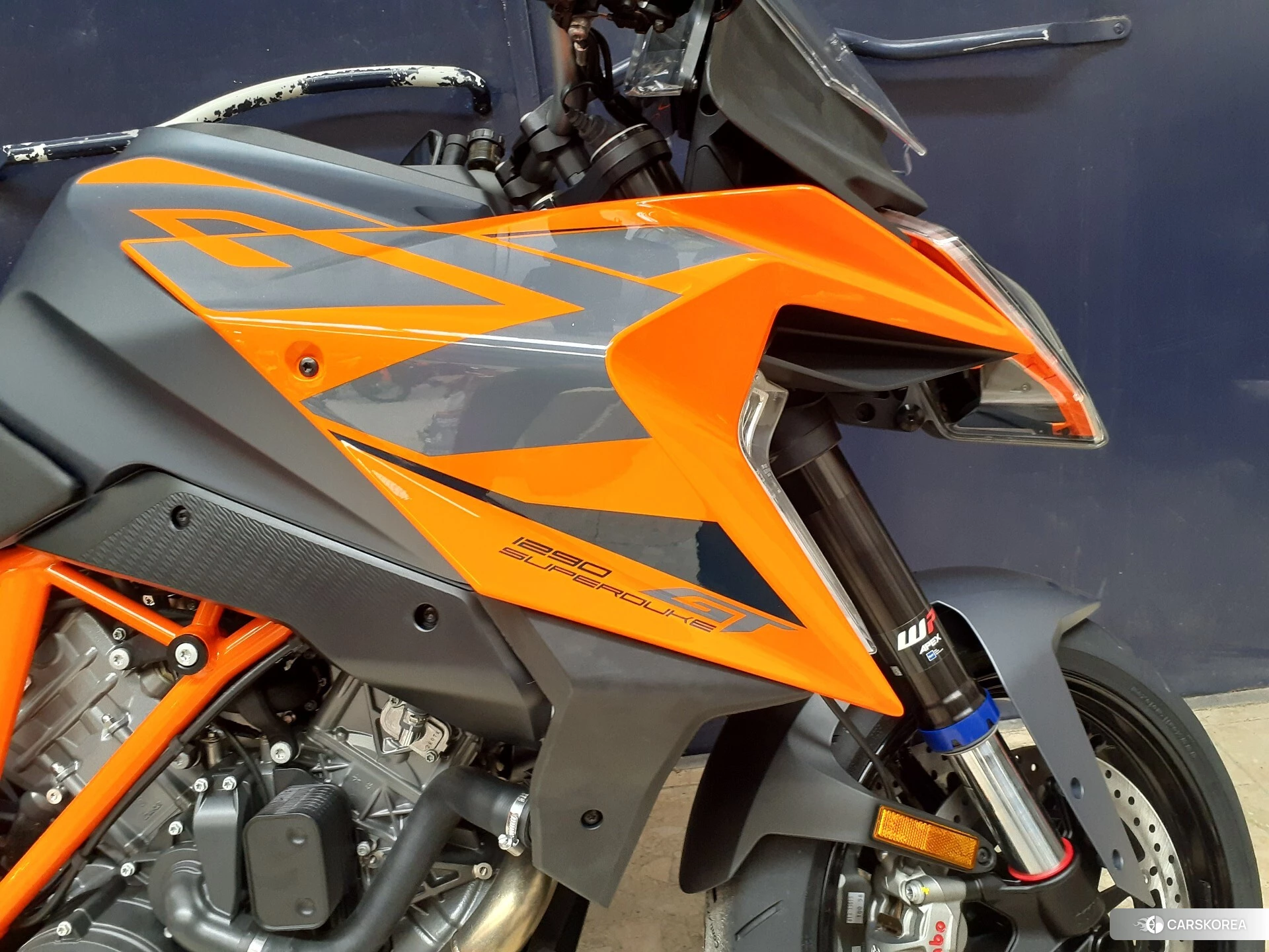 KTM 1290 SUPER DUKE GT id 4320488 из Японии 9