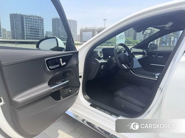 Mercedes-Benz Class C id 4306830 из Китая 16