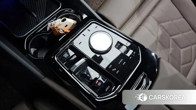 BMW 5 Series (G60) id 2968358 из Кореи 19